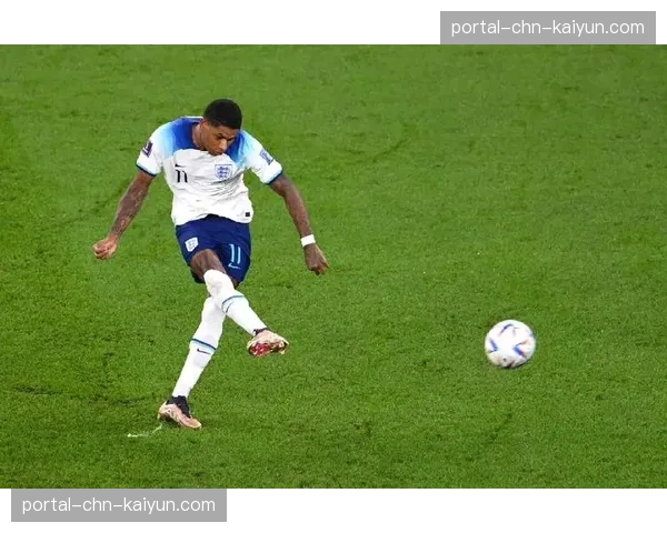 波鸿2-2逼平RB莱比锡，福斯特第89分钟任意球直接破门